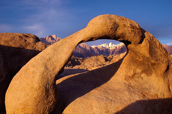 Alabama Arch-Alabama Hills, Lone Pine, CA